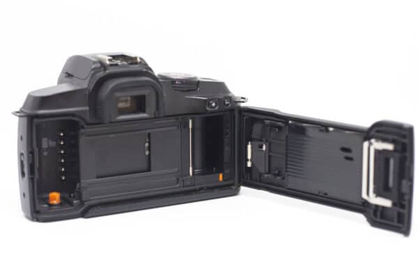 Canon EOS 5000