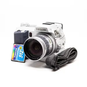 Minolta DiMAGE 7